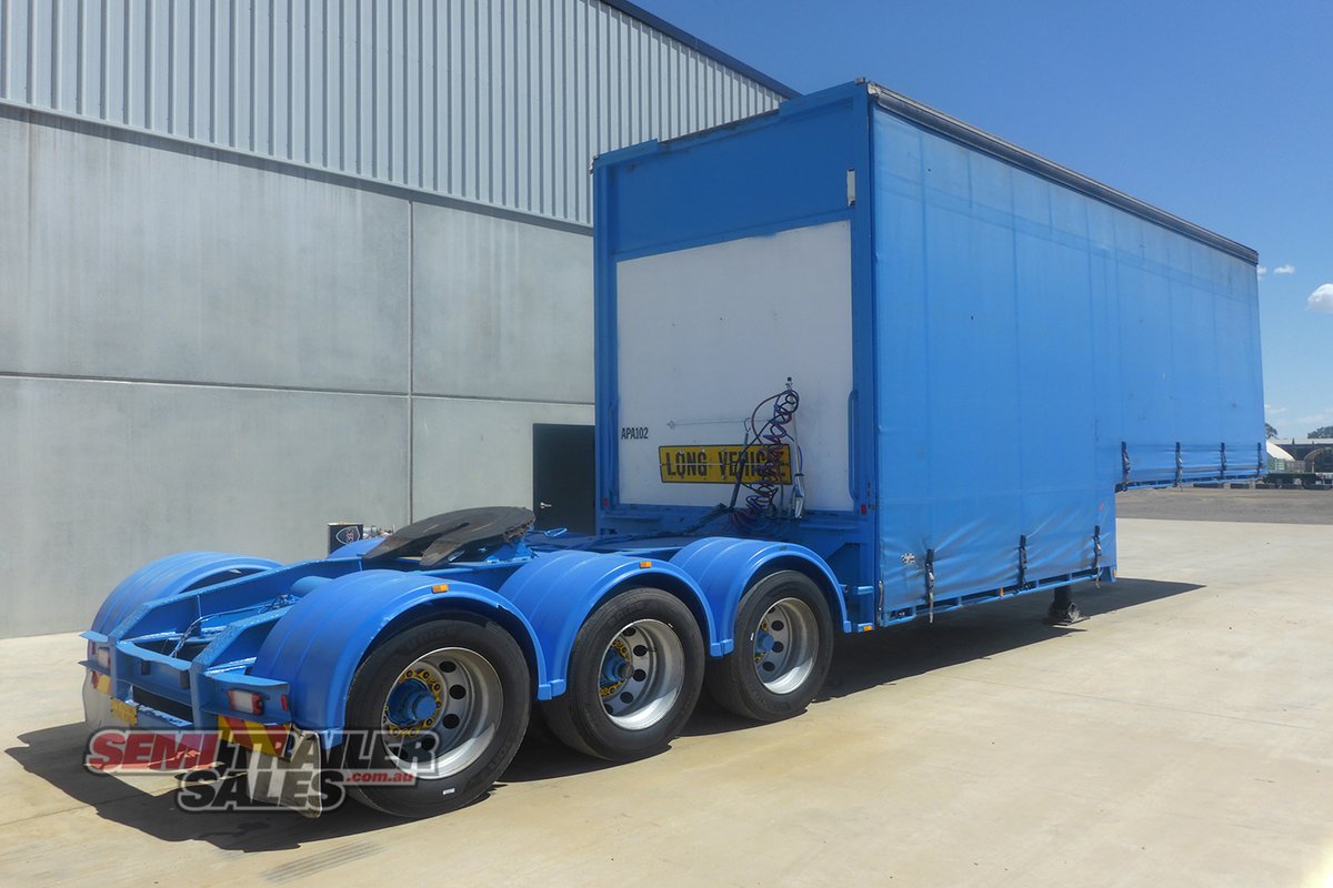 VAWDREY CURTAINSIDER TRAILER
