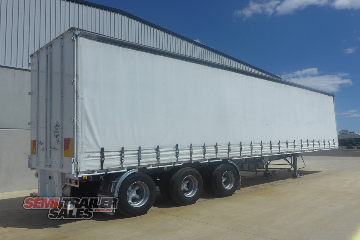 FREIGHTER CURTAINSIDER TRAILER