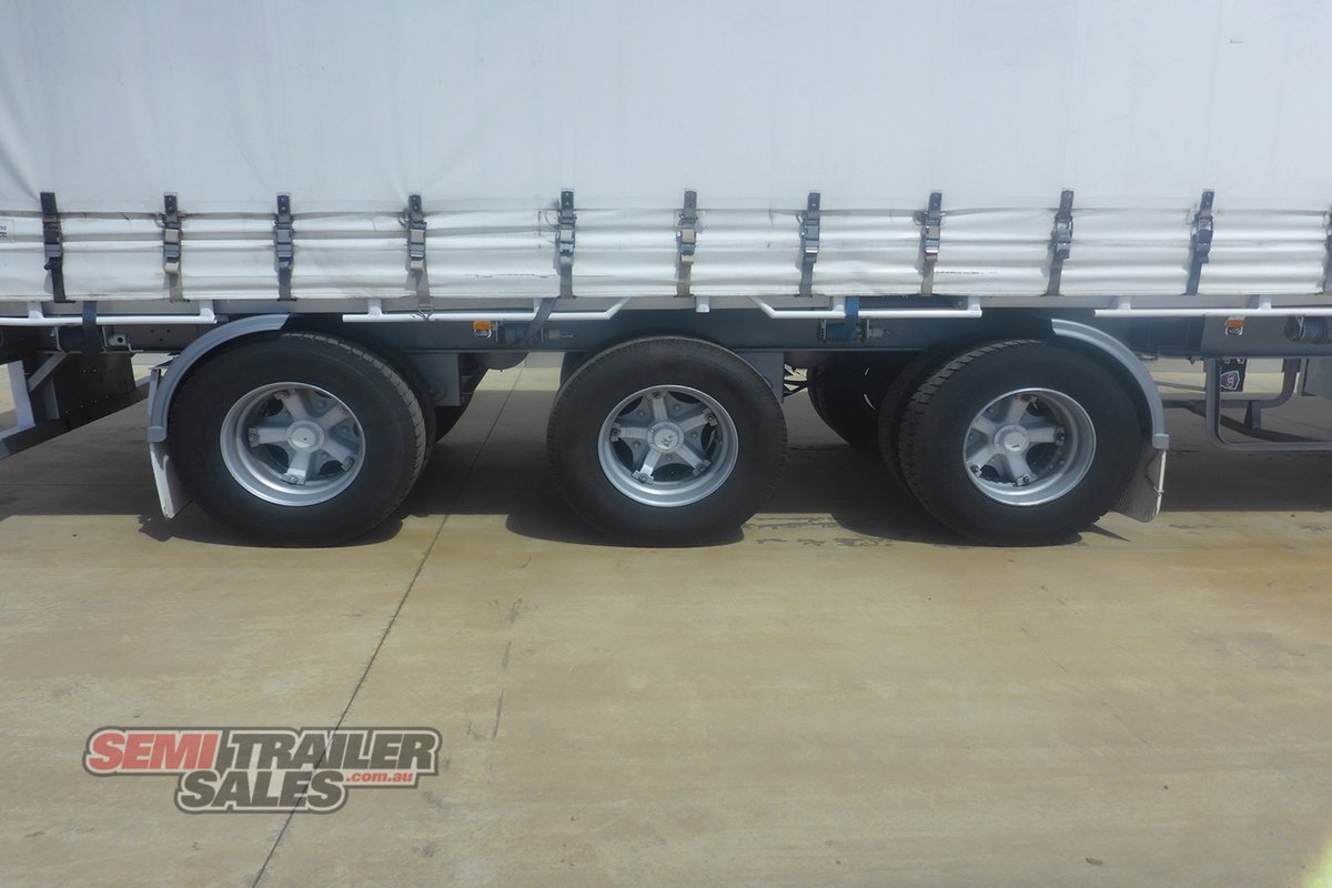 FREIGHTER CURTAINSIDER TRAILER