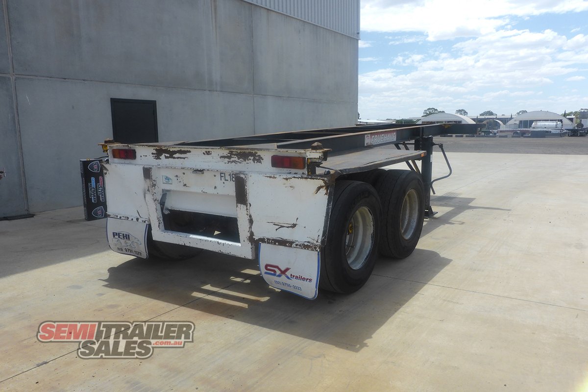FRUEHAUF SKEL TRAILER