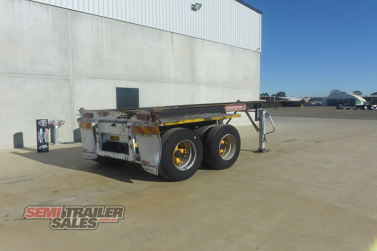 FRUEHAUF SKEL TRAILER
