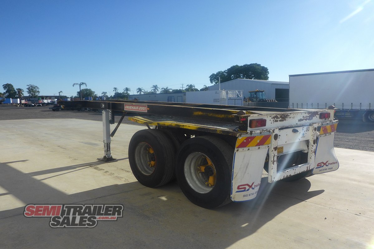 FRUEHAUF SKEL TRAILER