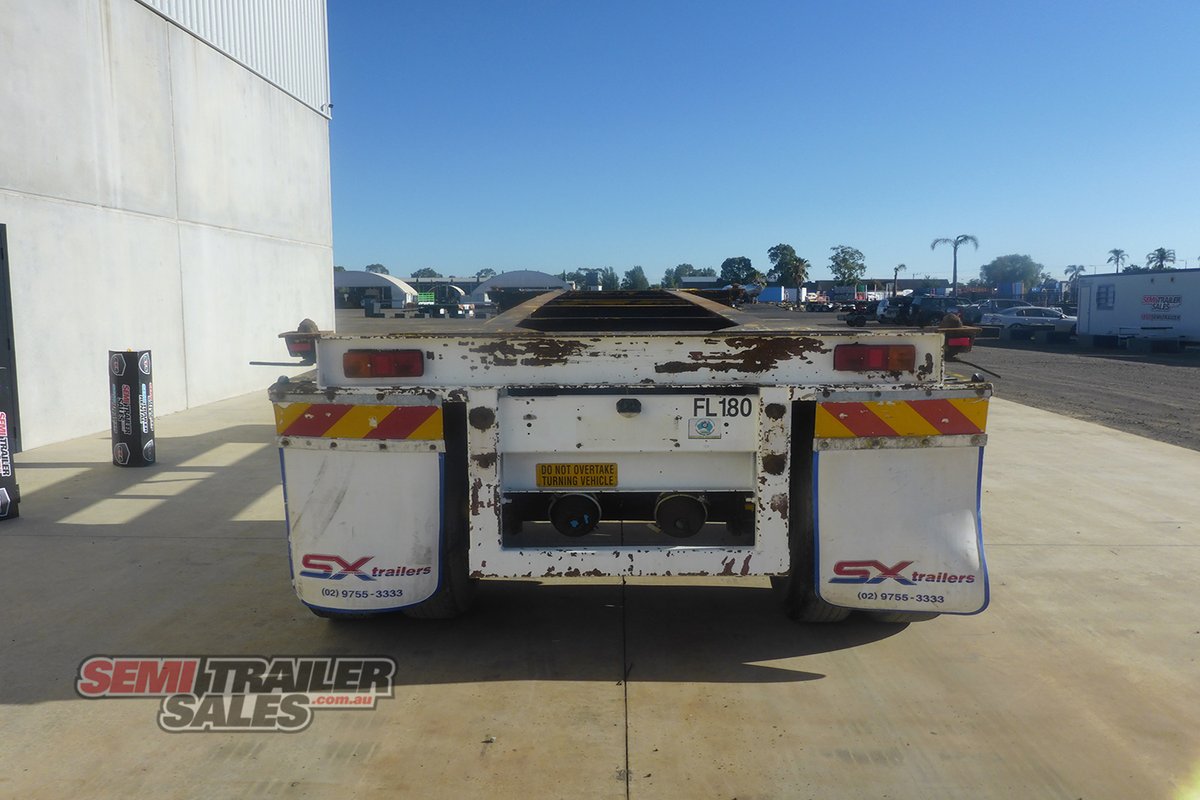 FRUEHAUF SKEL TRAILER