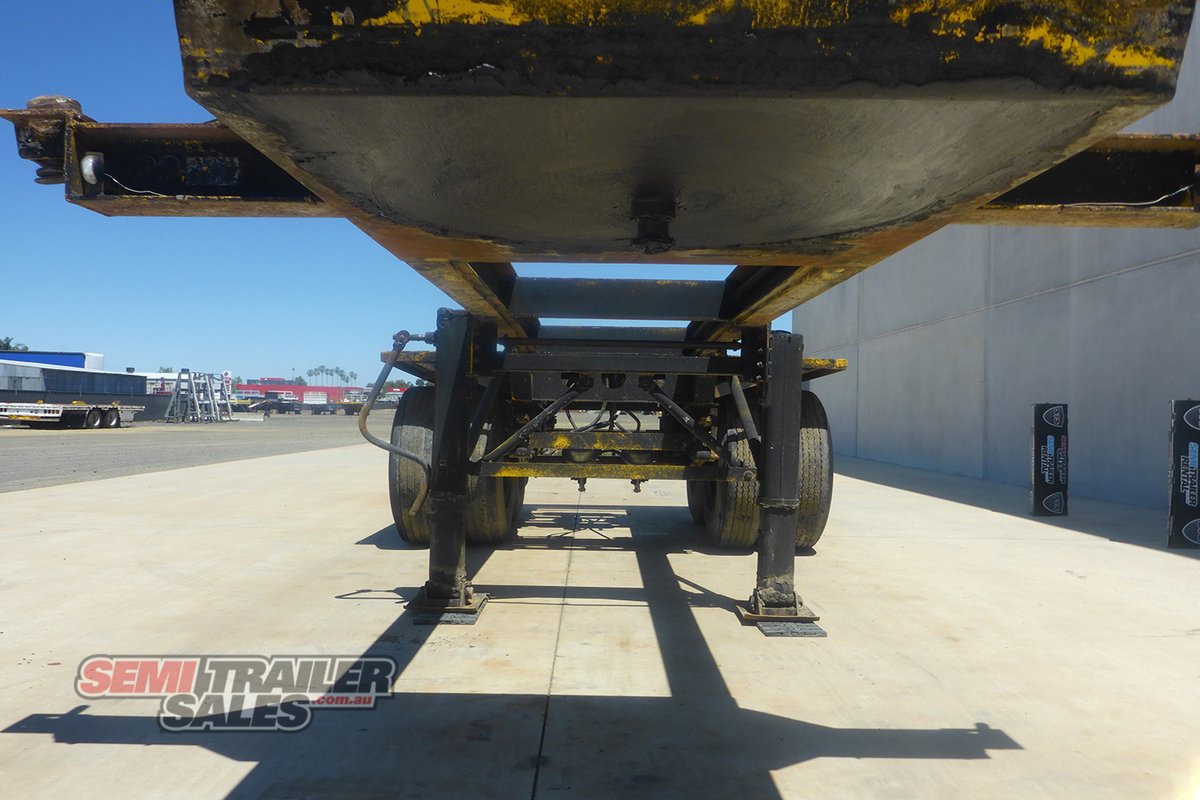 FRUEHAUF FLAT TOP TRAILER