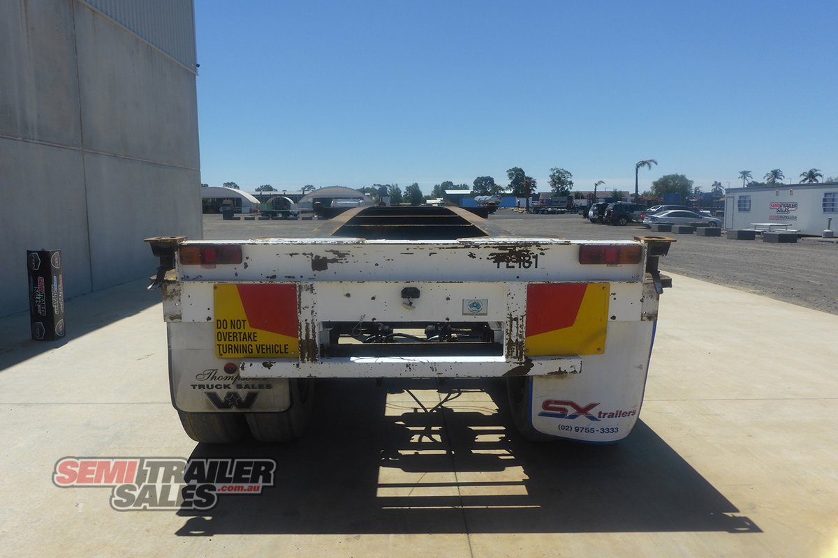 FRUEHAUF FLAT TOP TRAILER