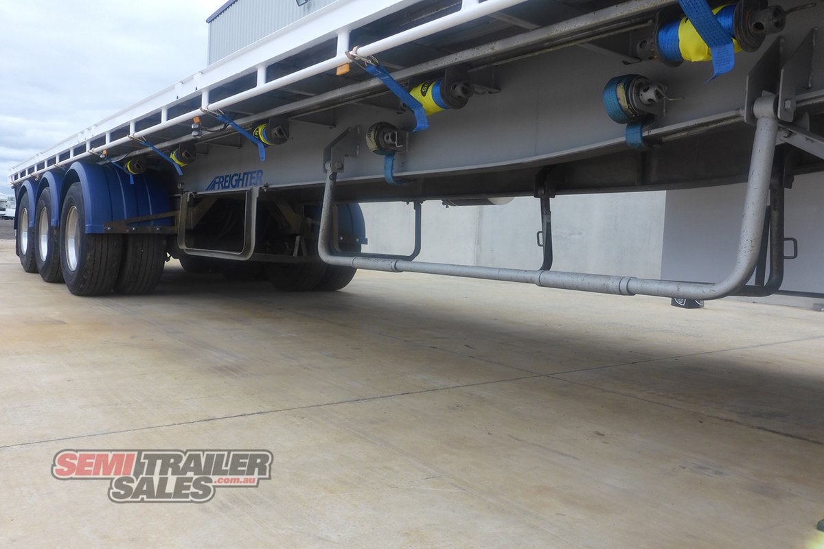 06/2001 MAXITRANS 22 PALLET FLAT TOP TRAILER