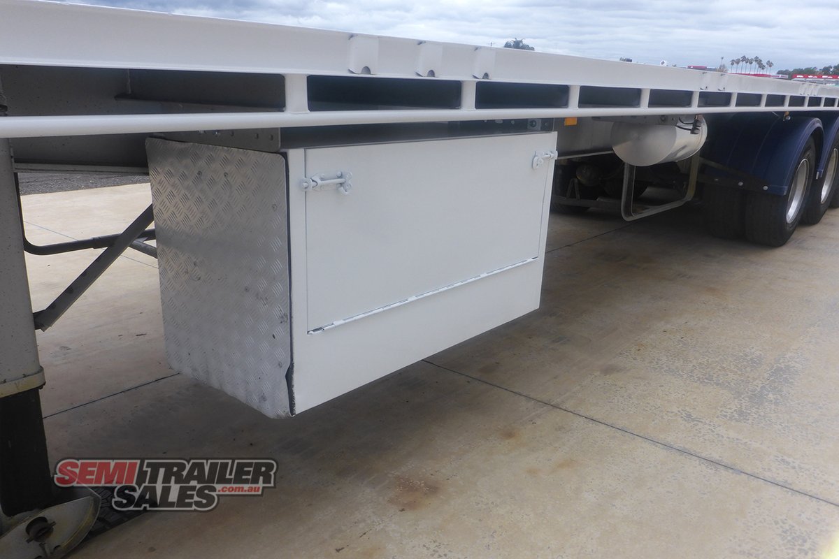 06/2001 MAXITRANS 22 PALLET FLAT TOP TRAILER