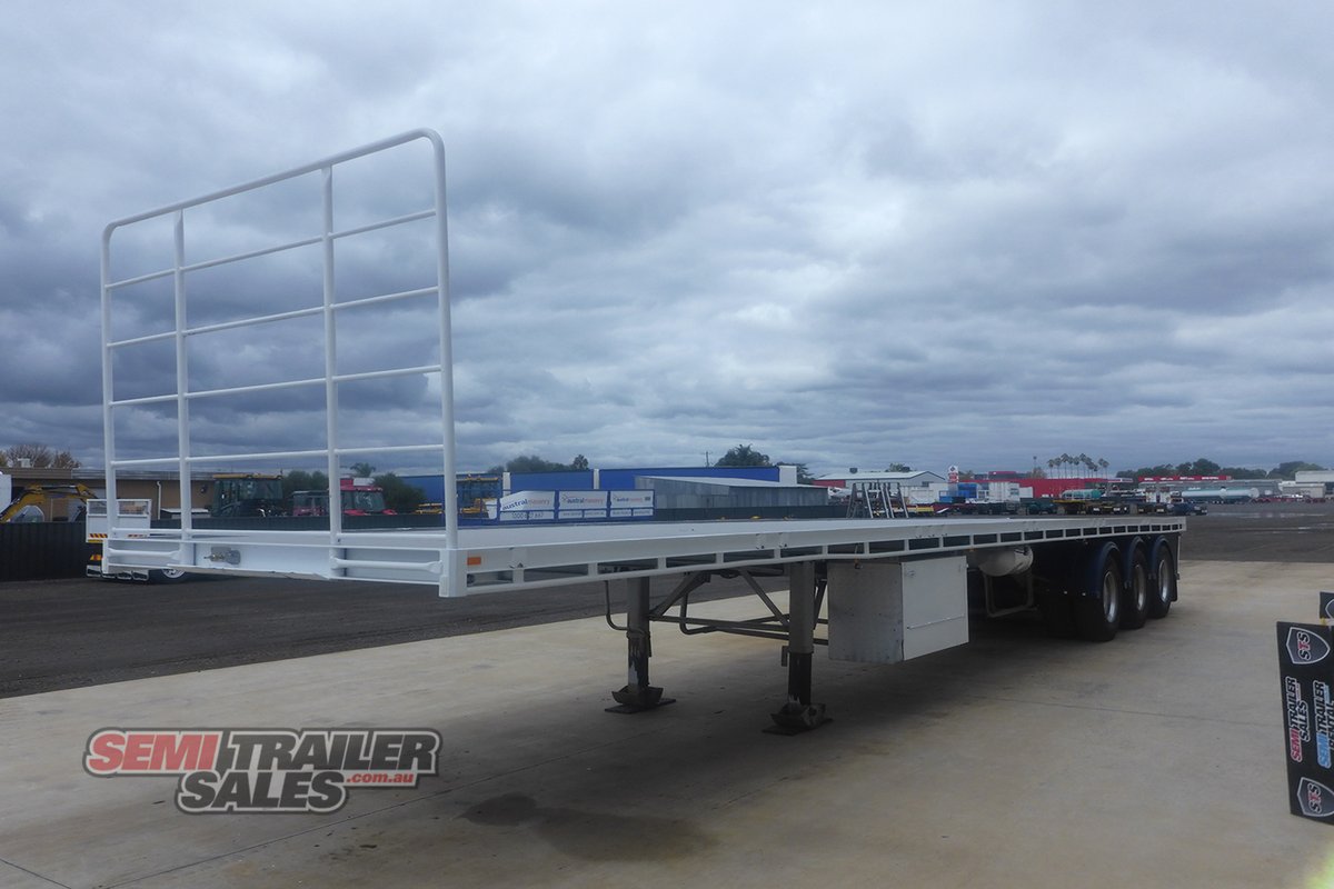 06/2001 MAXITRANS 22 PALLET FLAT TOP TRAILER