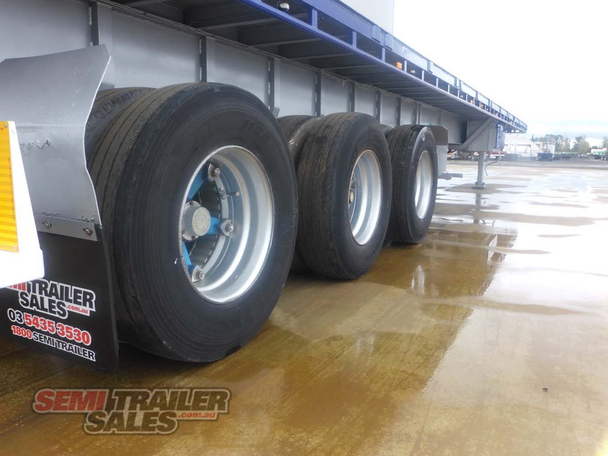 2007 HAULMARK EXTENDABLE FLAT TOP TRAILER