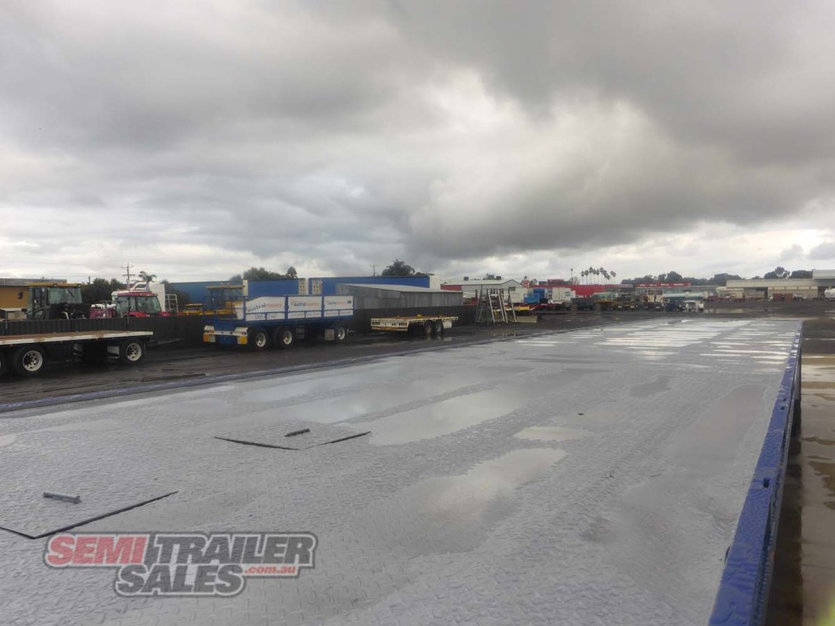 2007 HAULMARK EXTENDABLE FLAT TOP TRAILER