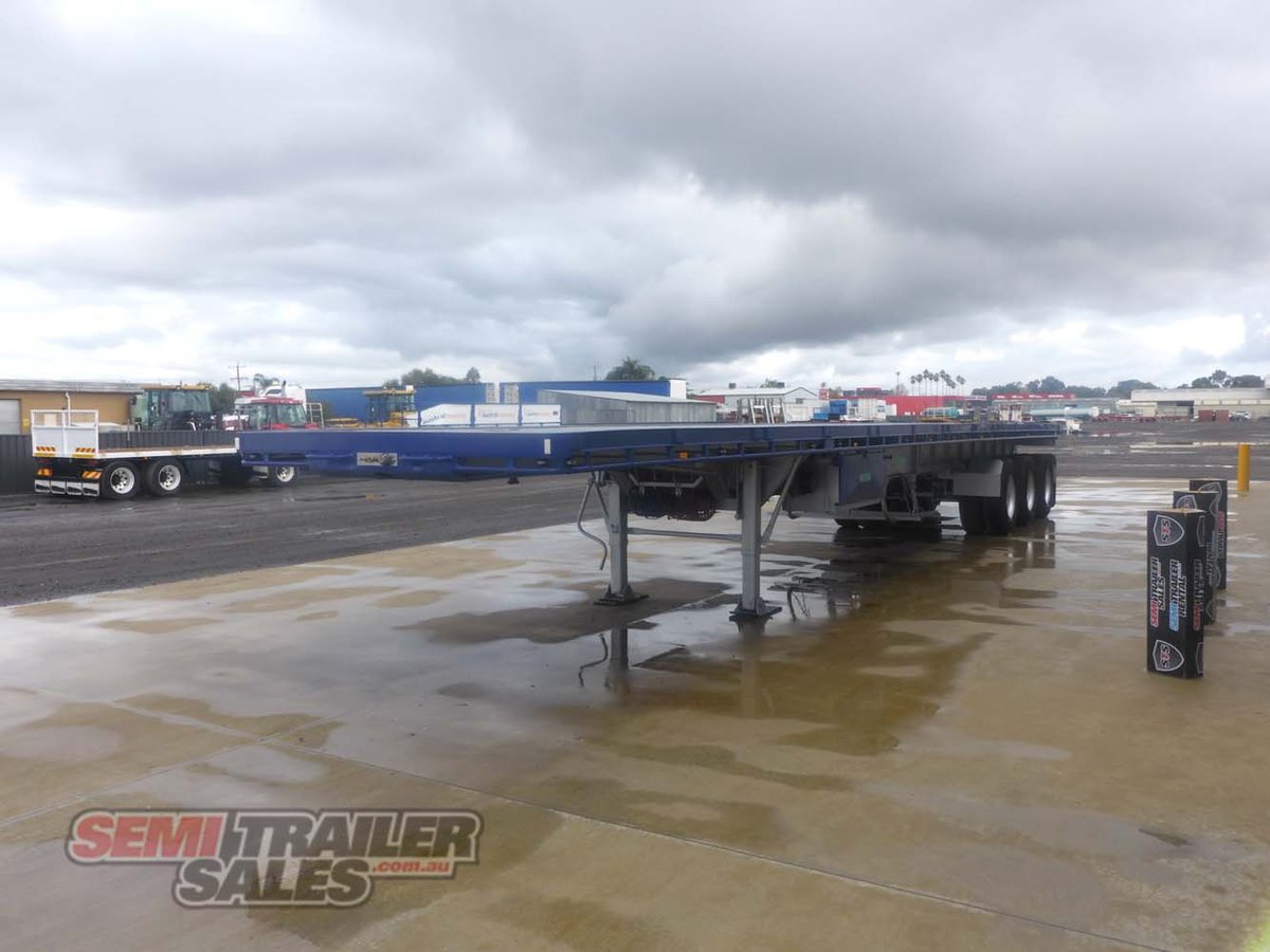 2007 HAULMARK EXTENDABLE FLAT TOP TRAILER