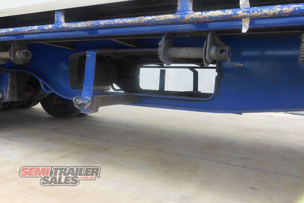 MAXITRANS CURTAINSIDER TRAILER