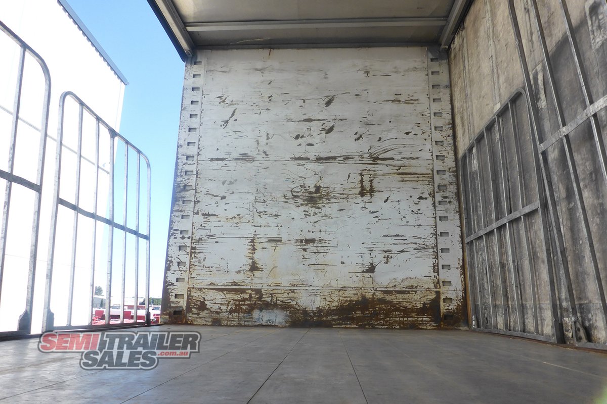 MAXITRANS CURTAINSIDER TRAILER
