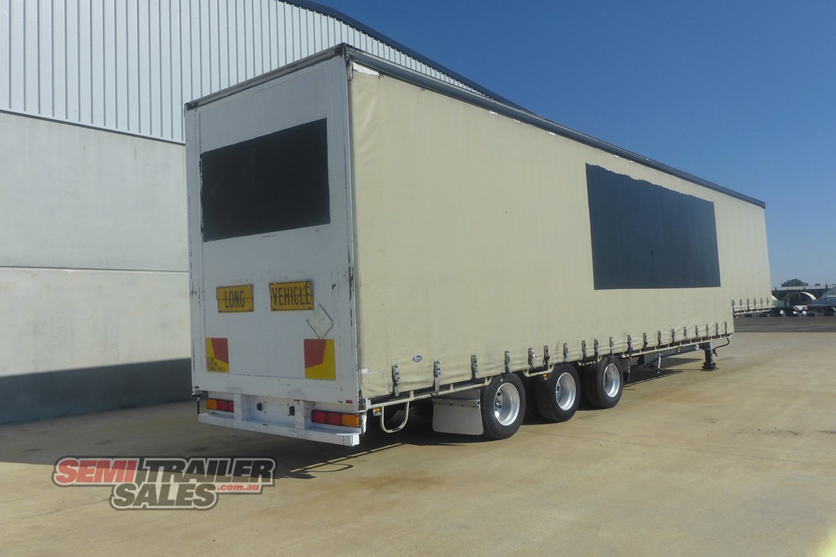 MAXITRANS CURTAINSIDER TRAILER
