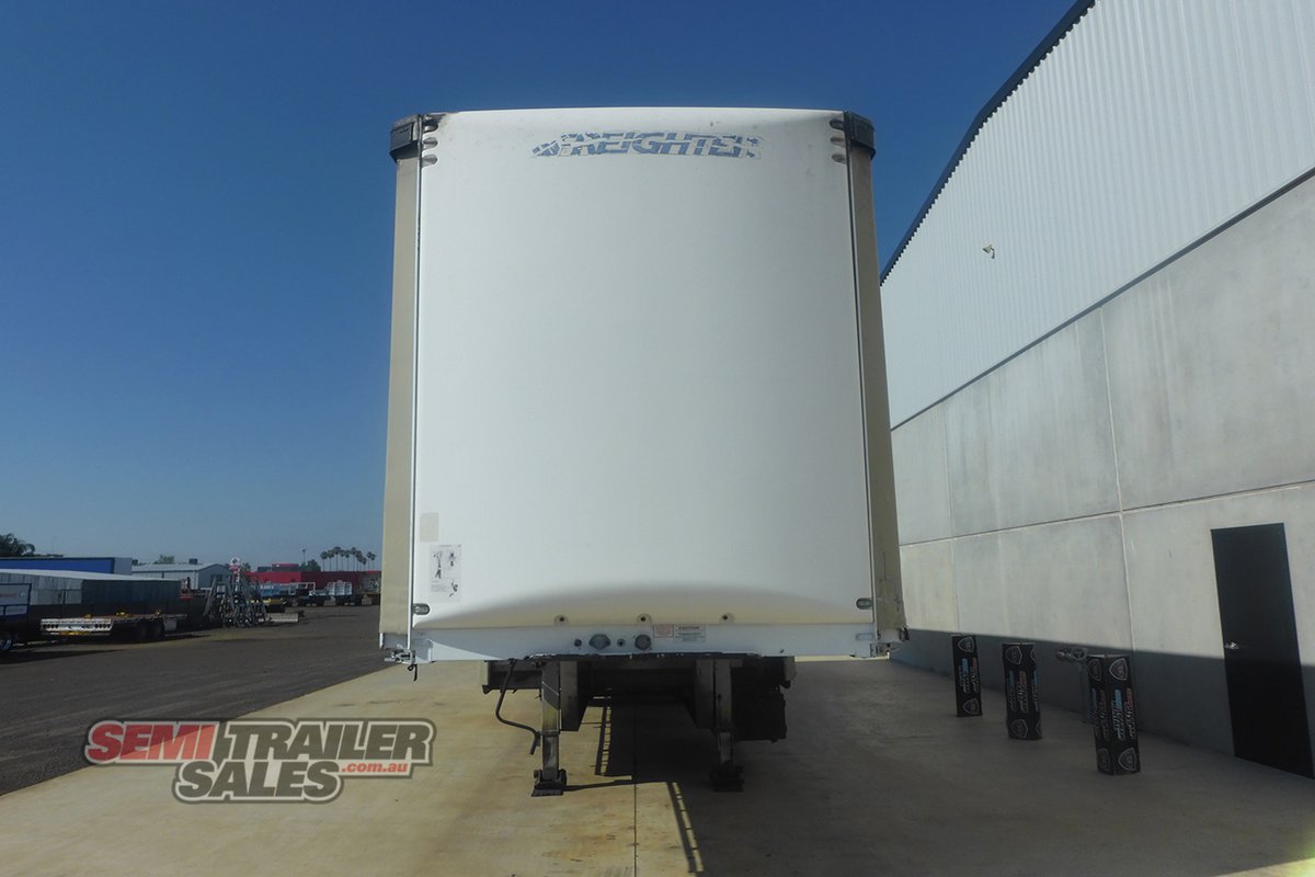 MAXITRANS CURTAINSIDER TRAILER