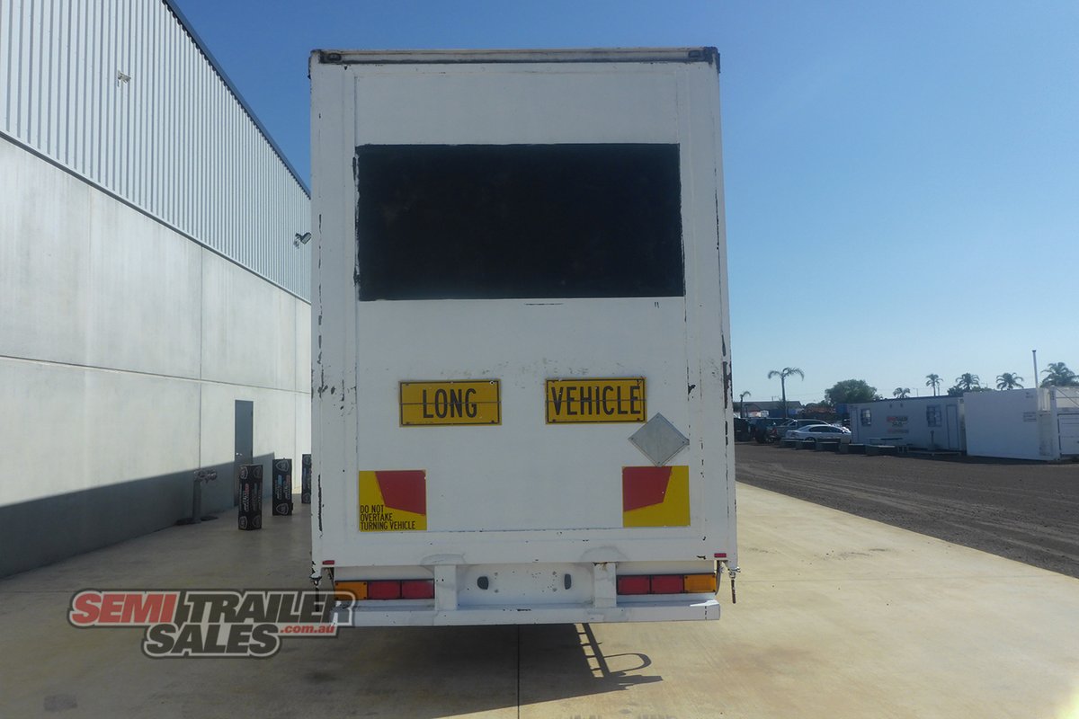 MAXITRANS CURTAINSIDER TRAILER