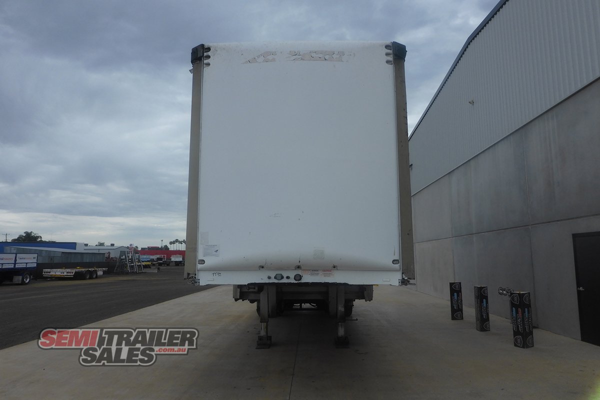 MAXITRANS CURTAINSIDER TRAILER