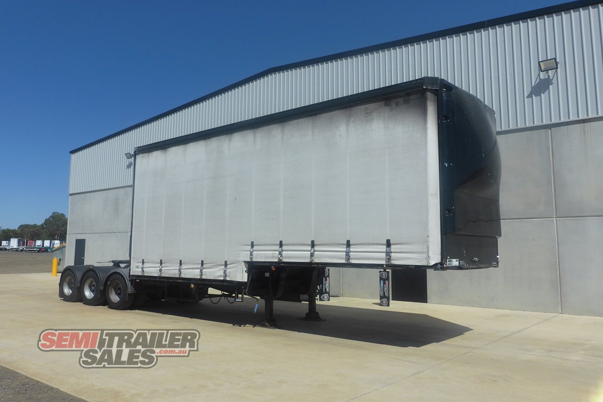 VAWDREY CURTAINSIDER TRAILER
