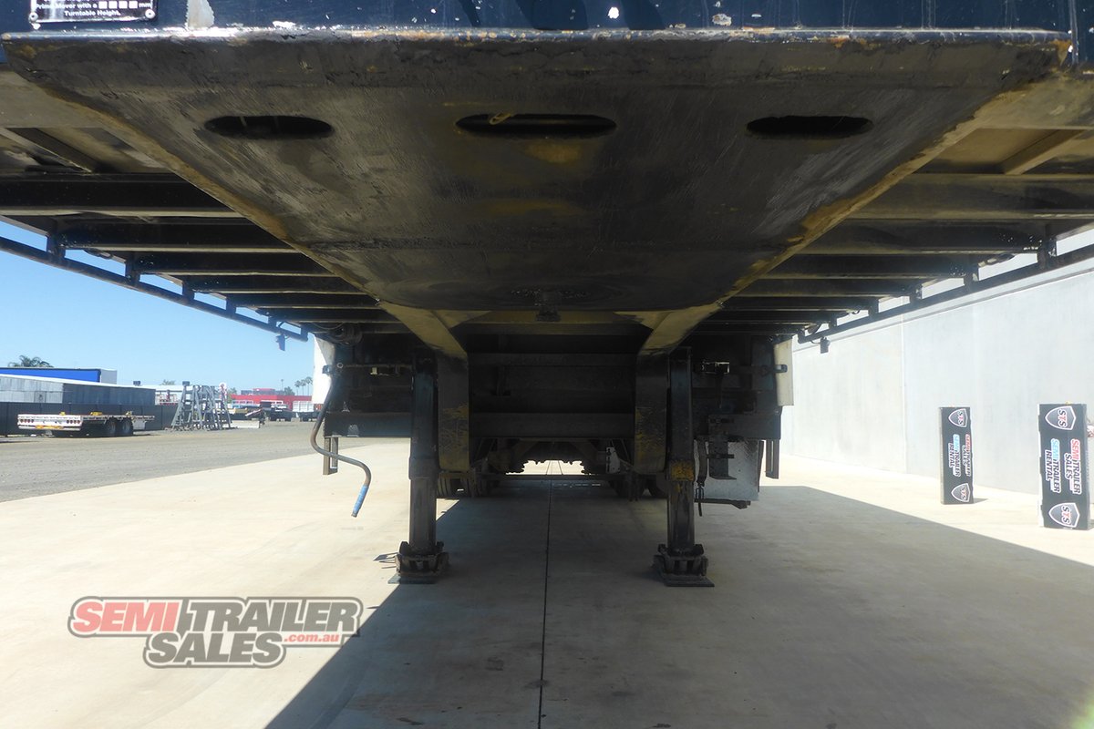 VAWDREY CURTAINSIDER TRAILER