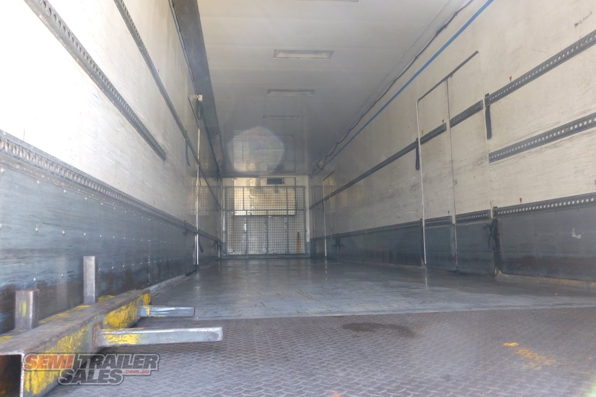 05/ 1998 FTE 22 PALLET REFRIGERATED PANTECH WITH TAILGATE LOADER