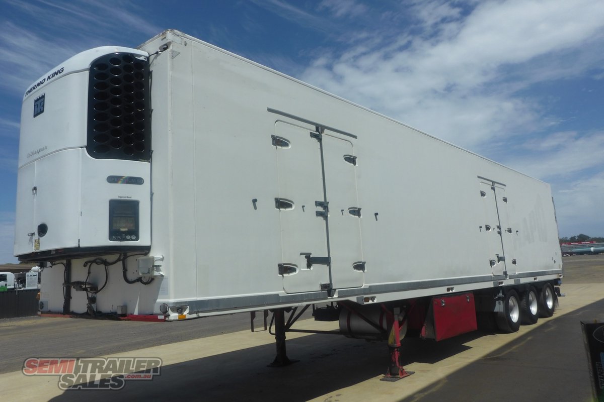 05/ 1998 FTE 22 PALLET REFRIGERATED PANTECH WITH TAILGATE LOADER