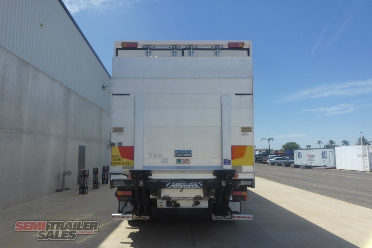 05/ 1998 FTE 22 PALLET REFRIGERATED PANTECH WITH TAILGATE LOADER