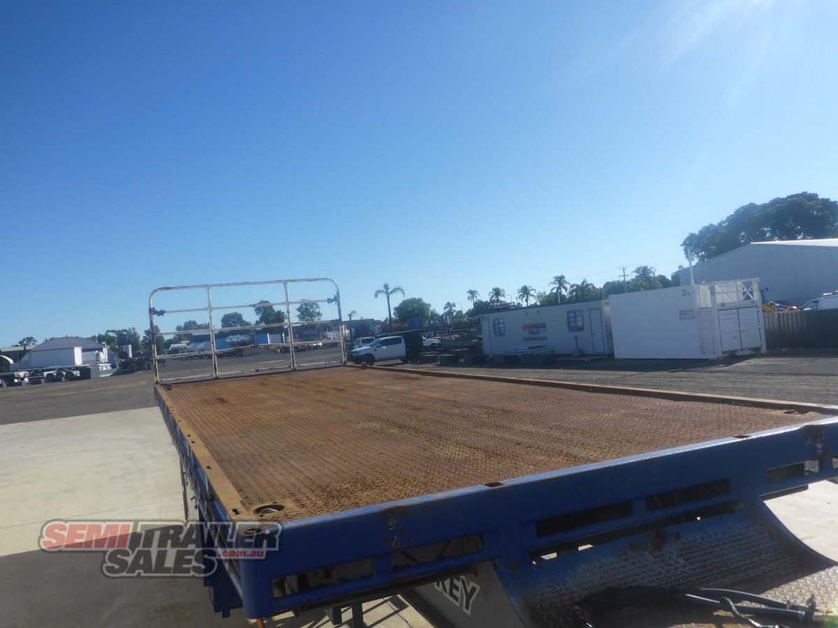 2004 VAWDREY DROP DECK TRAILER