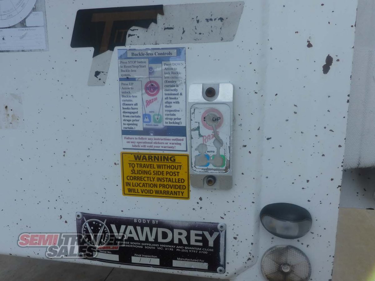 2012 VAWDREY 22 PALLET CURTAINSIDER TRAILER