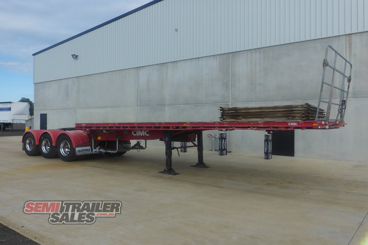 2017 CIMC 12 PALLET FLAT TOP A TRAILER