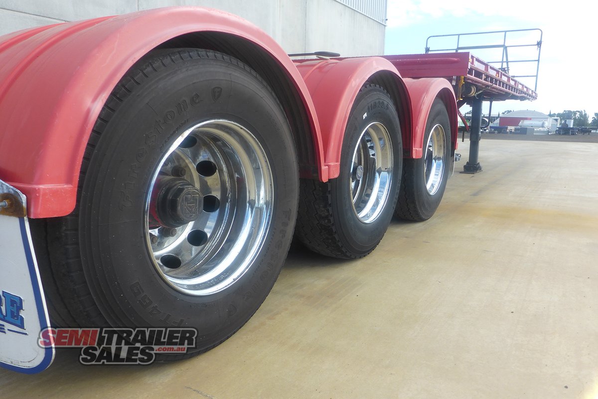 2017 CIMC 12 PALLET FLAT TOP A TRAILER