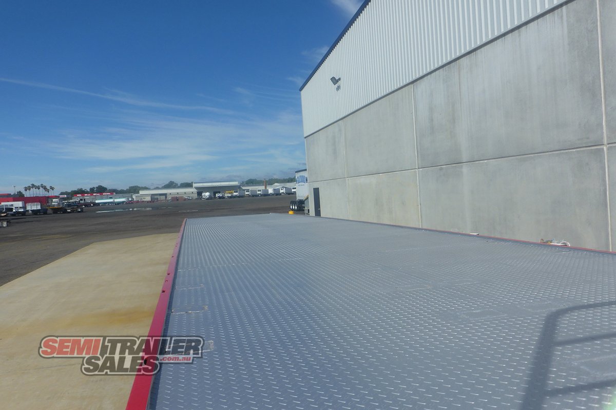 1999 FREIGHTER 48FT FLAT TOP TRAILER