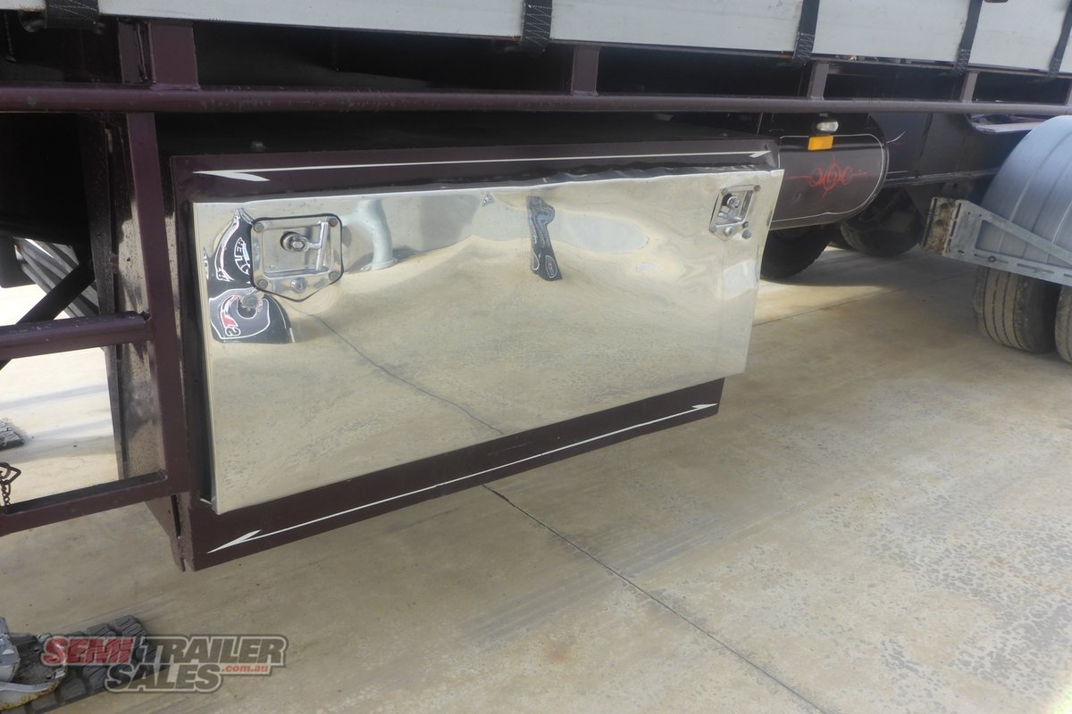 09/2007 VAWDREY 12 PALLET CURTAINSIDER A TRAILER