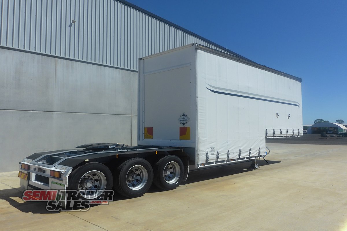 MAXITRANS CURTAINSIDER TRAILER