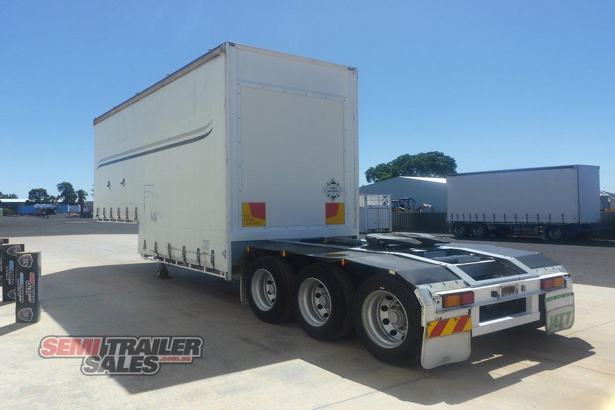 MAXITRANS CURTAINSIDER TRAILER