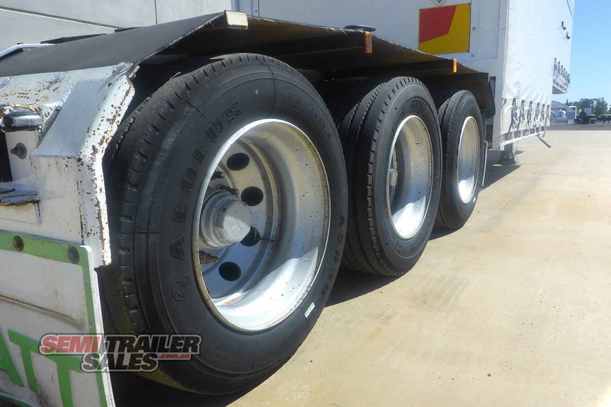 MAXITRANS CURTAINSIDER TRAILER