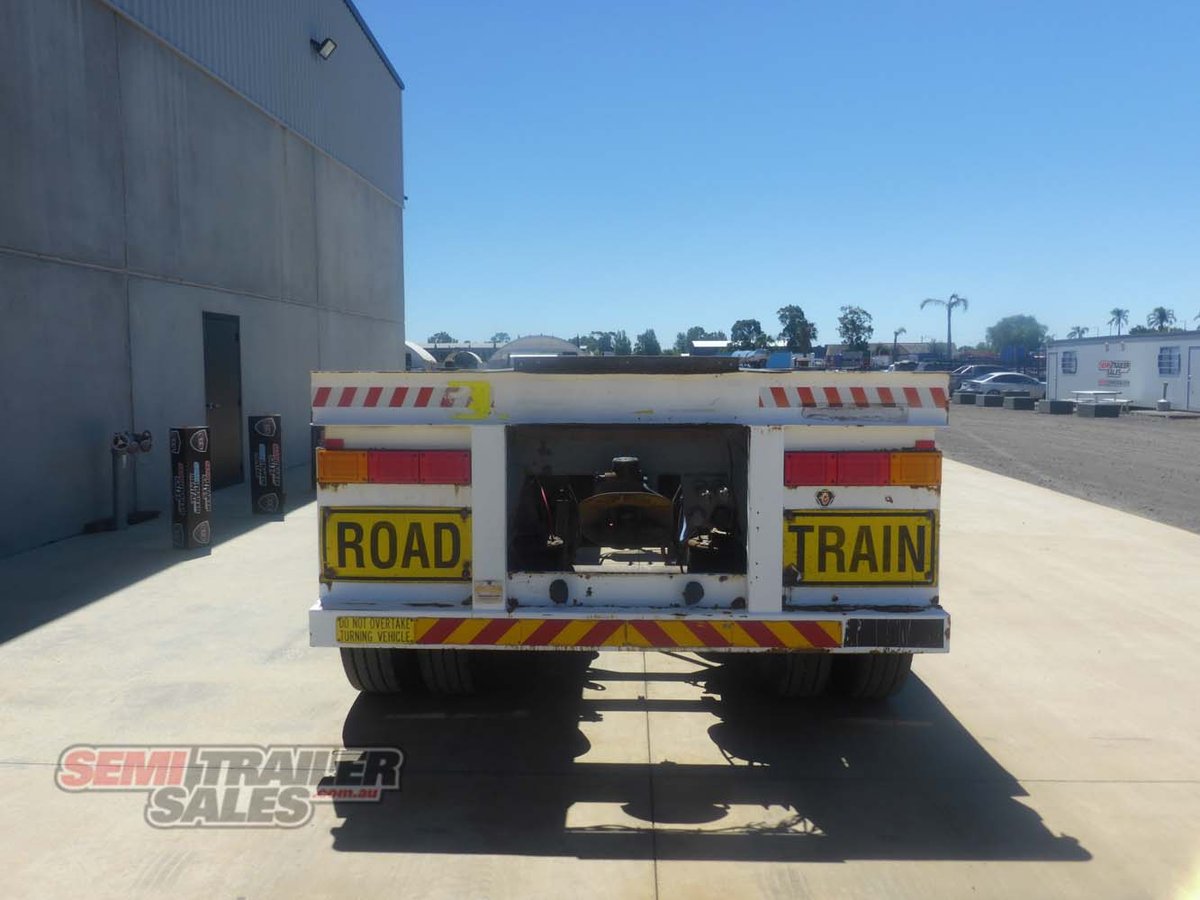 MAXITRANS SKEL TRAILER