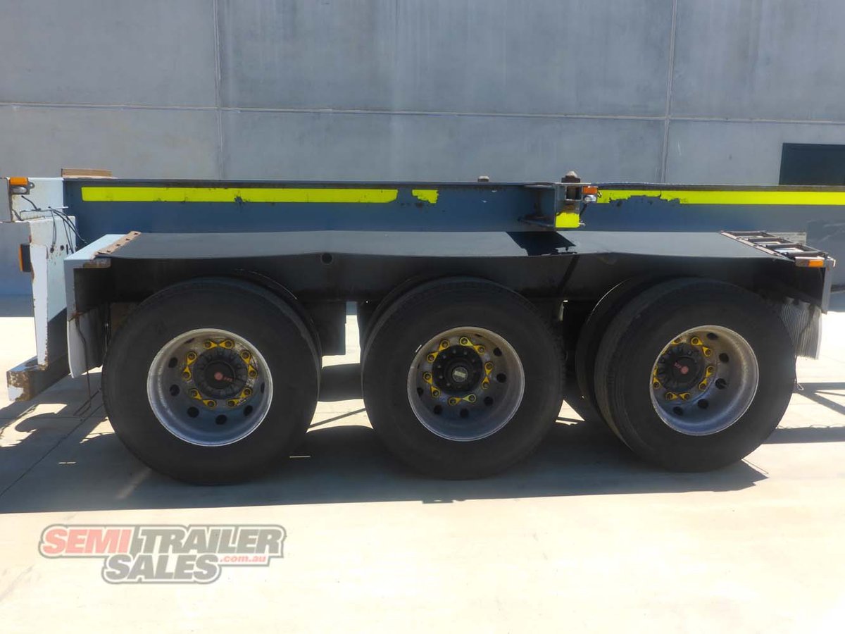 MAXITRANS SKEL TRAILER