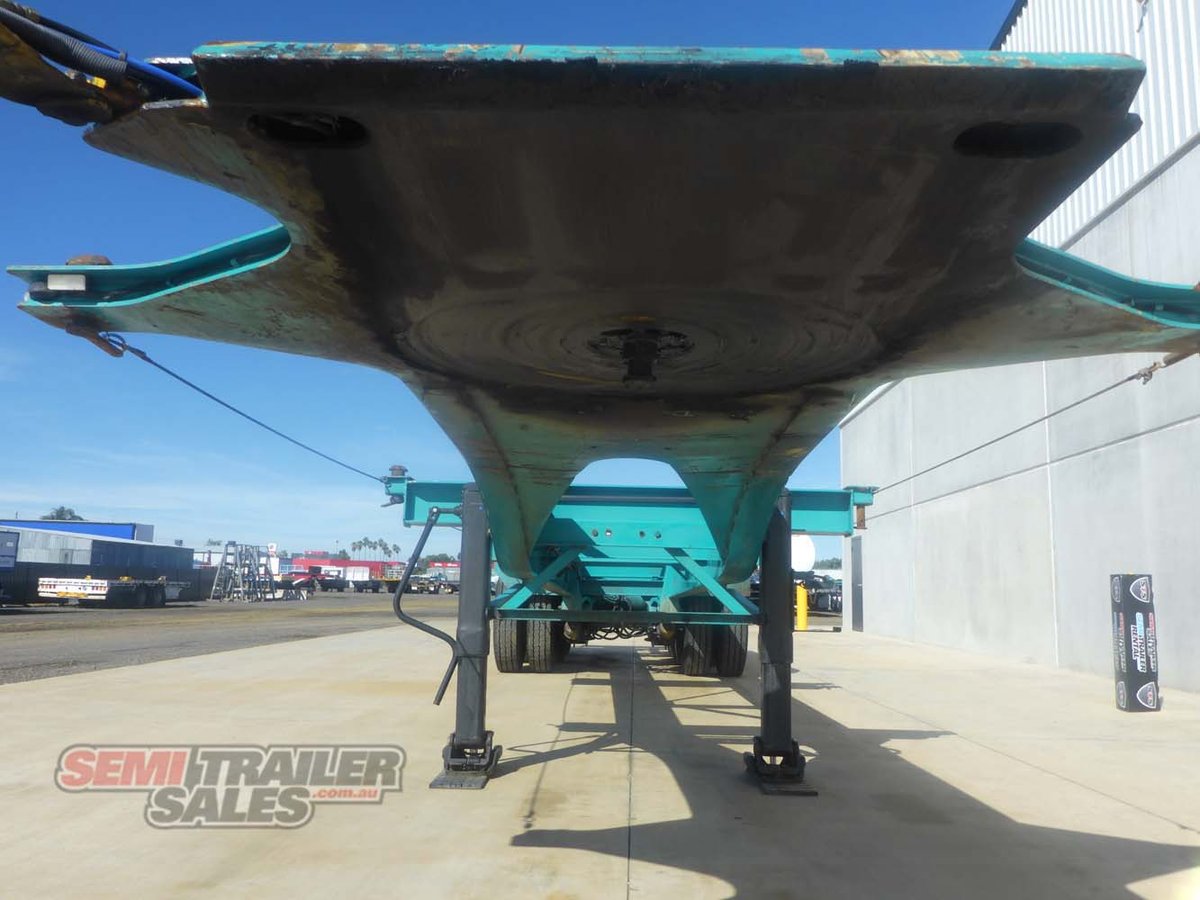 2003 MAXITRANS40FT SKEL TRAILER WITH REAR PUSH OUT BAR