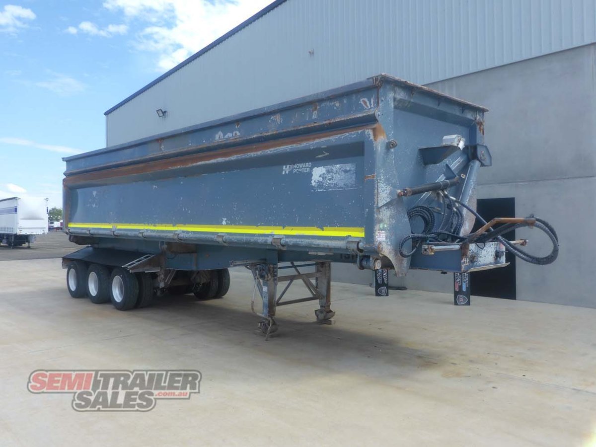 2009 HOWARD PORTER TRI AXLE SIDE TIPPER