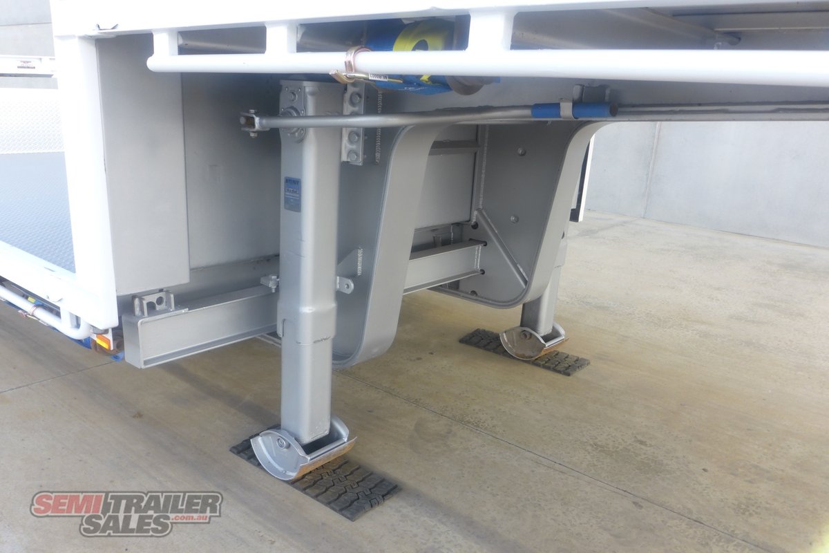 07/2021 VAWDREY 34 PALLET DOUBLE DROPDECK SET