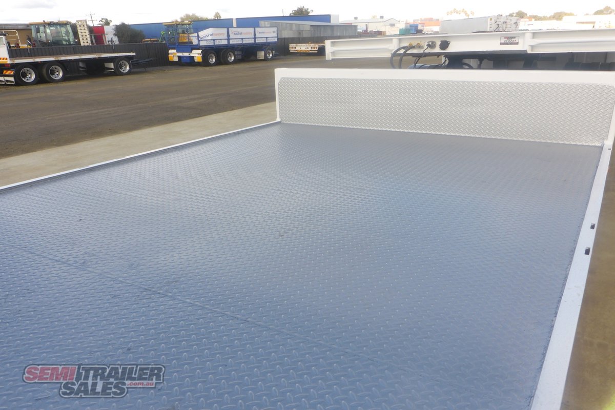 07/2021 VAWDREY 34 PALLET DOUBLE DROPDECK SET