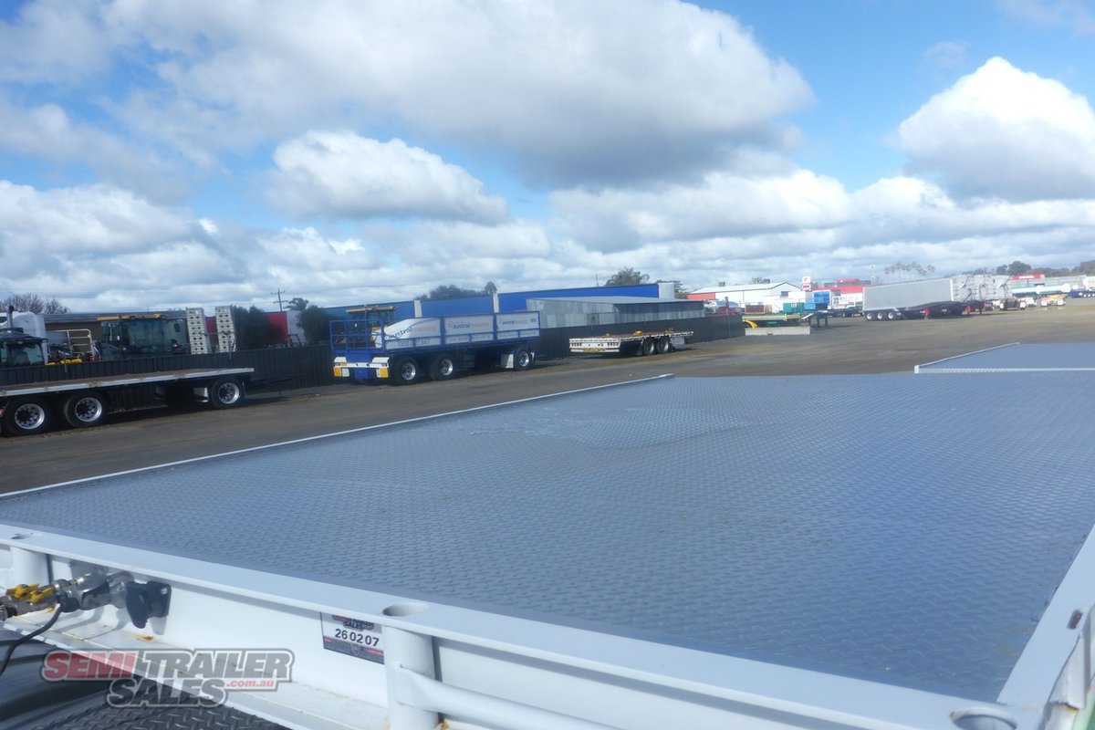 07/2021 VAWDREY 34 PALLET DOUBLE DROPDECK SET