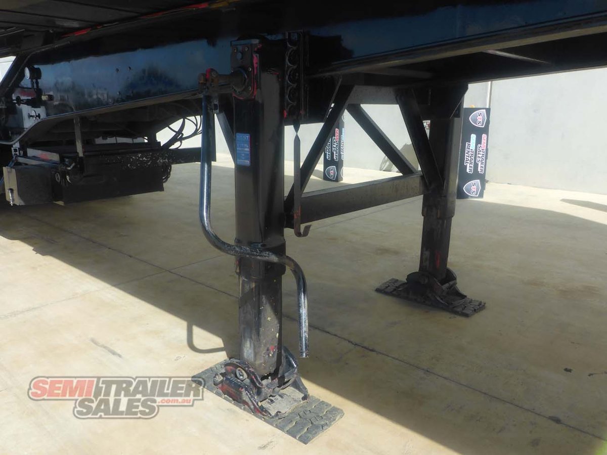 2007 SOUTHERN CROSS 12 PALLET ROLLBACK PANTECH A TRAILER