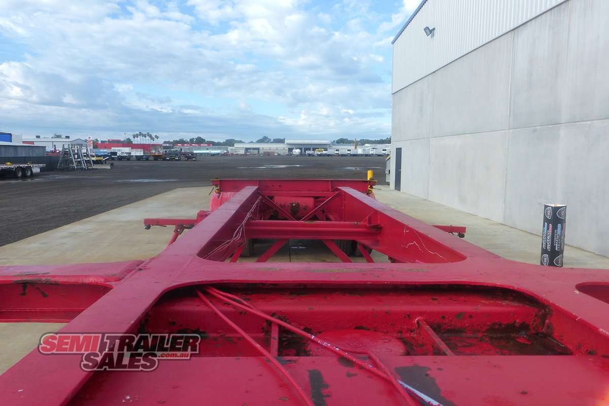 1997 FREIGHTER SKEL A TRAILER