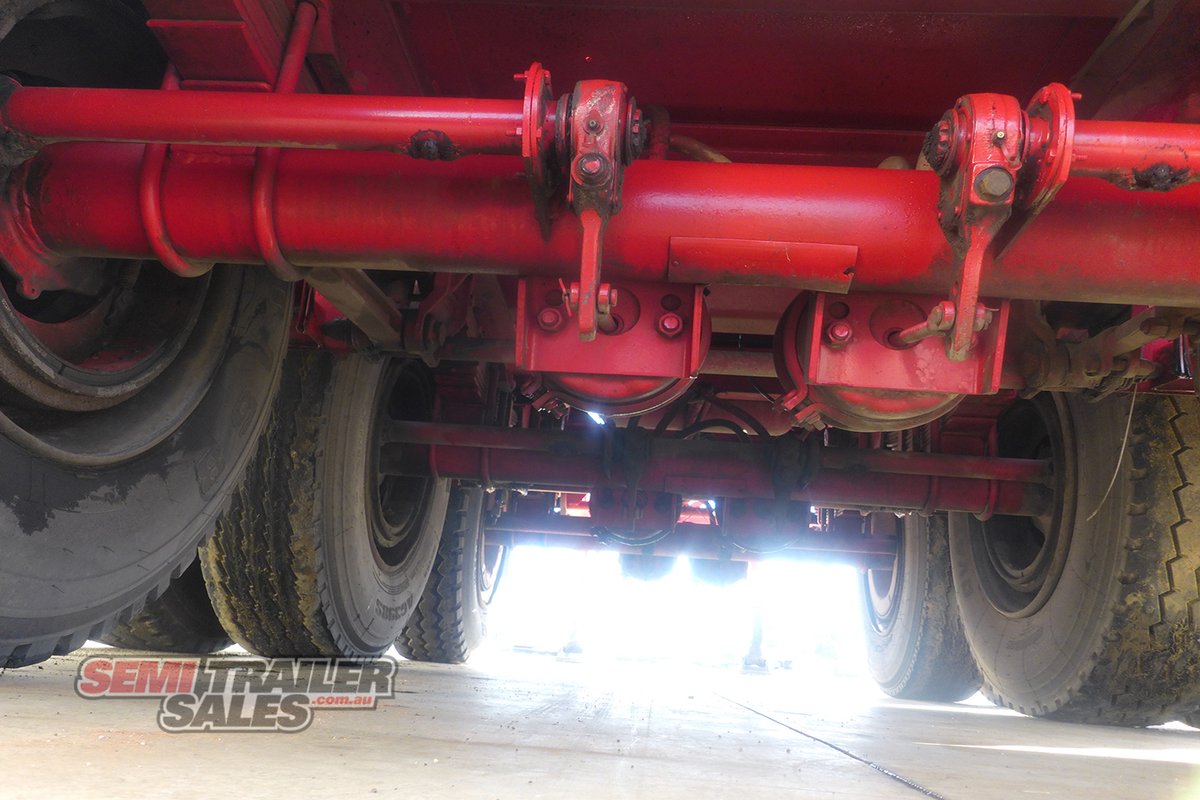 1997 FREIGHTER SKEL A TRAILER