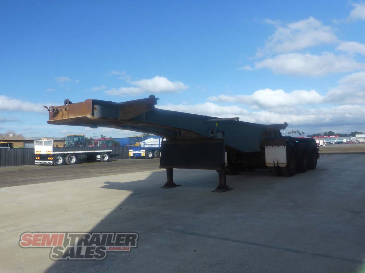 2008 CIMC SKEL A TRAILER (90MM TURNTABLE)