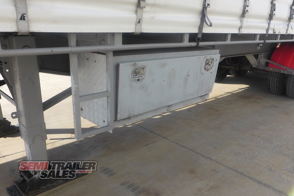 03/2008 VAWDREY CURTAINSIDER TRAILER
