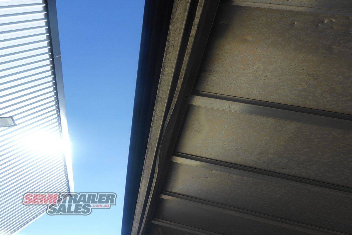 03/2008 VAWDREY CURTAINSIDER TRAILER