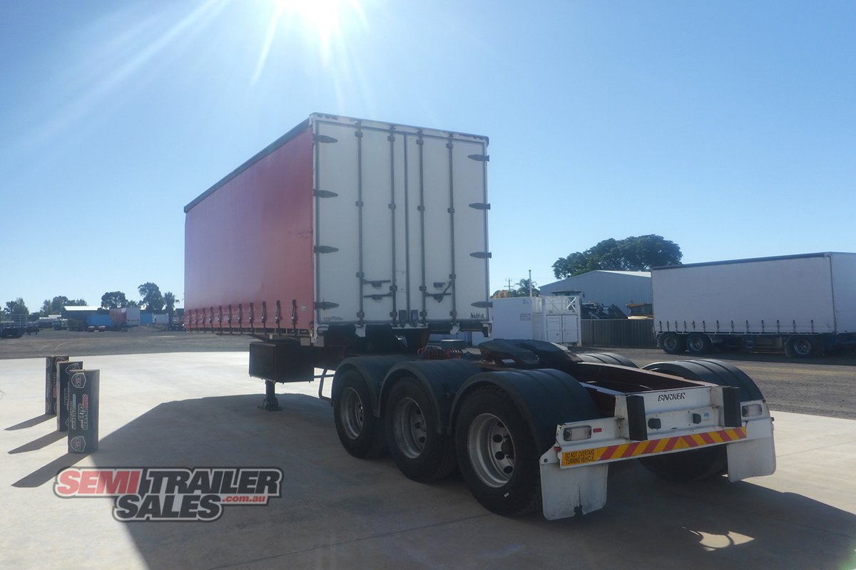 07/2007 BARKER 12 PALLET ROLLBACK CURTAINSIDER A TRAILER
