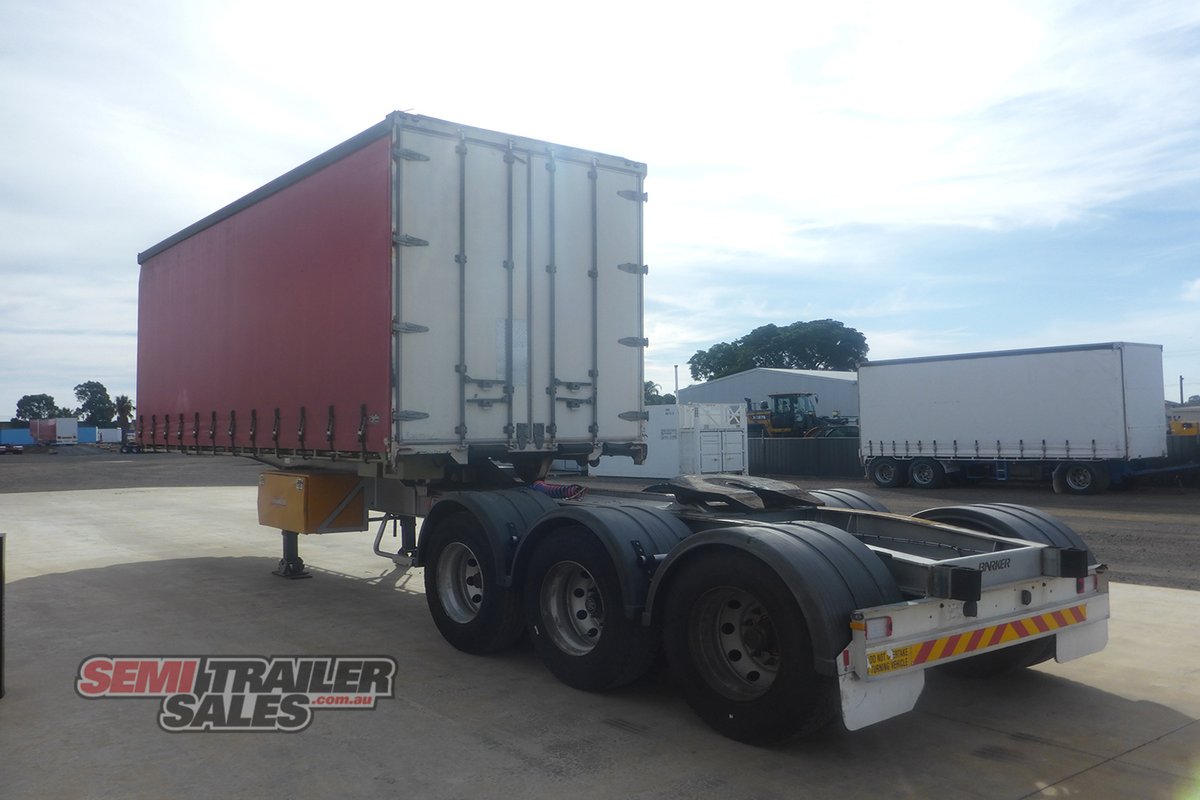 2007 BARKER 12 PALLET ROLLBACK CURTAINSIDER A TRAILER
